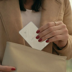 Satechi FindAll Wallet Card w/Apple Find My Tracking + Wireless Charging - Sand