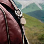 Satechi FindAll Vegan Leather Keychain w/ Apple Find My + Wireless Charging - Desert Rose