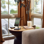 Twelve South HiRise2 Deluxe Wireless Charging + Qi2 Stand USB-C Black