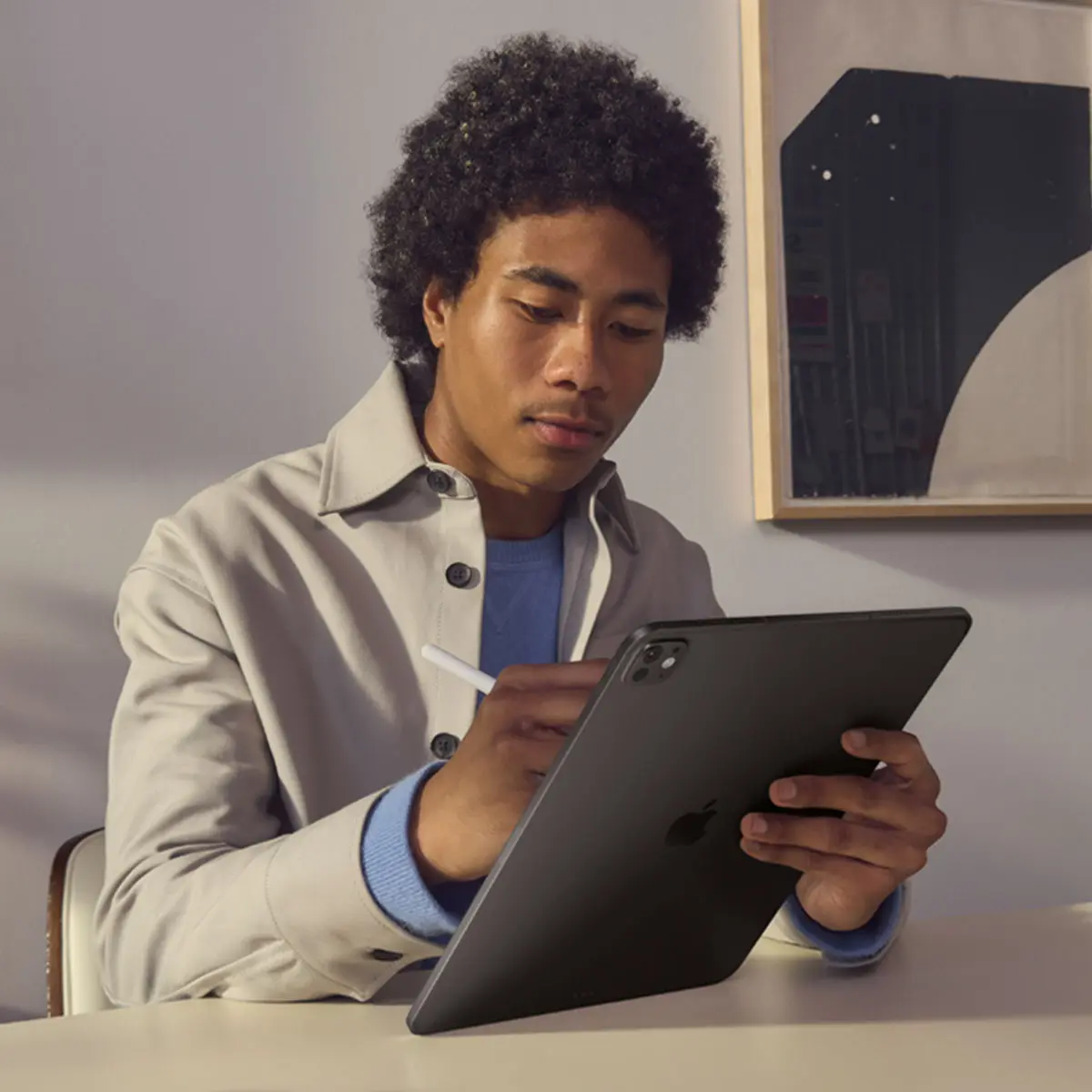 iPad Pro 13" w/Standard Glass (M5) 2TB WiFi Silver