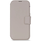 DECODED Leather Detachable Wallet Case w/MagSafe iPhone 17 - Solid Clay