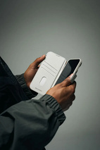 DECODED Leather Detachable Wallet Case w/MagSafe iPhone Air - Solid Clay