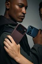 DECODED Leather Backcover w/MagSafe iPhone 17 Pro - Chocolat Brown