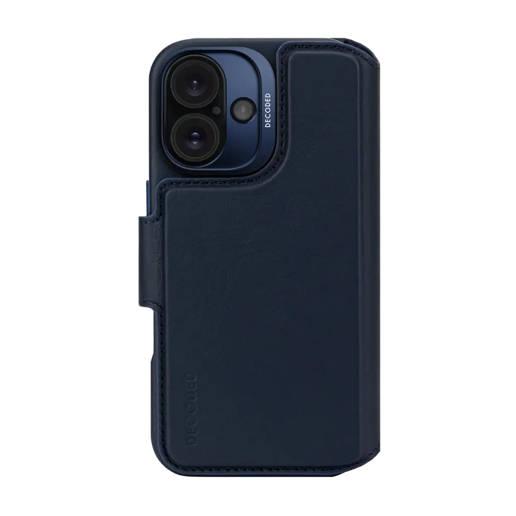DECODED Leather Detachable Wallet Case w/MagSafe for iPhone 16 - Navy