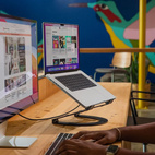 Twelve South Curve Flex Stand MacBook Pro/Air 13/16" Matte White