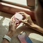 Twelve South ButterFly SE Qi2 Wireless 2-in-1 Travel Charger (USB-C) - Pink